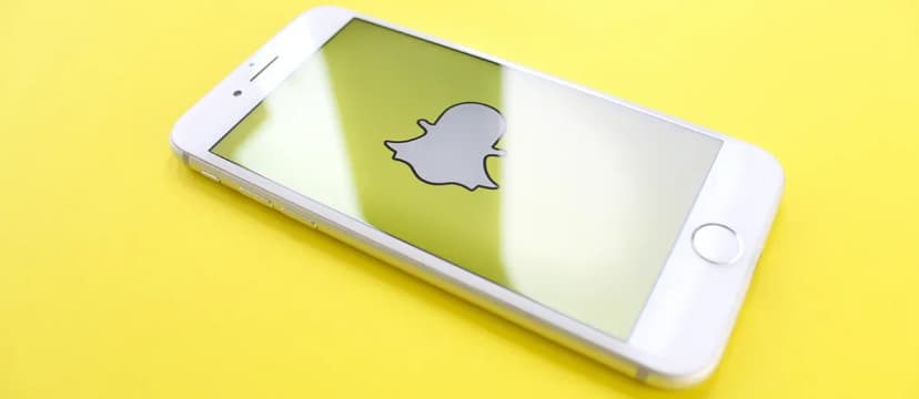 Snap Inc Reassesses AR Strategy Amidst Economic Headwinds