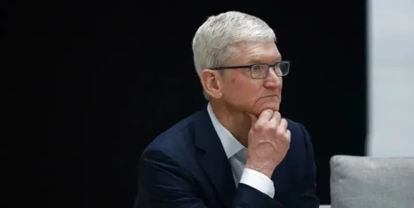 DOJ sues AAPL for 'Smart Phone Monopoly' coinciding with lawmaker's sale