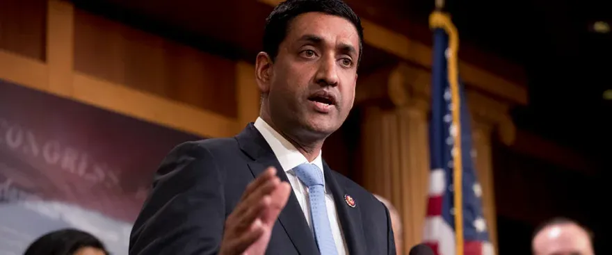 Politician Ro Khanna shares concerns over inadequate regulations on banks